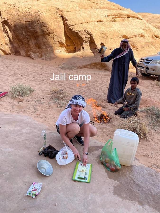 Desert Island Camp Wadi Rum Exteriör bild