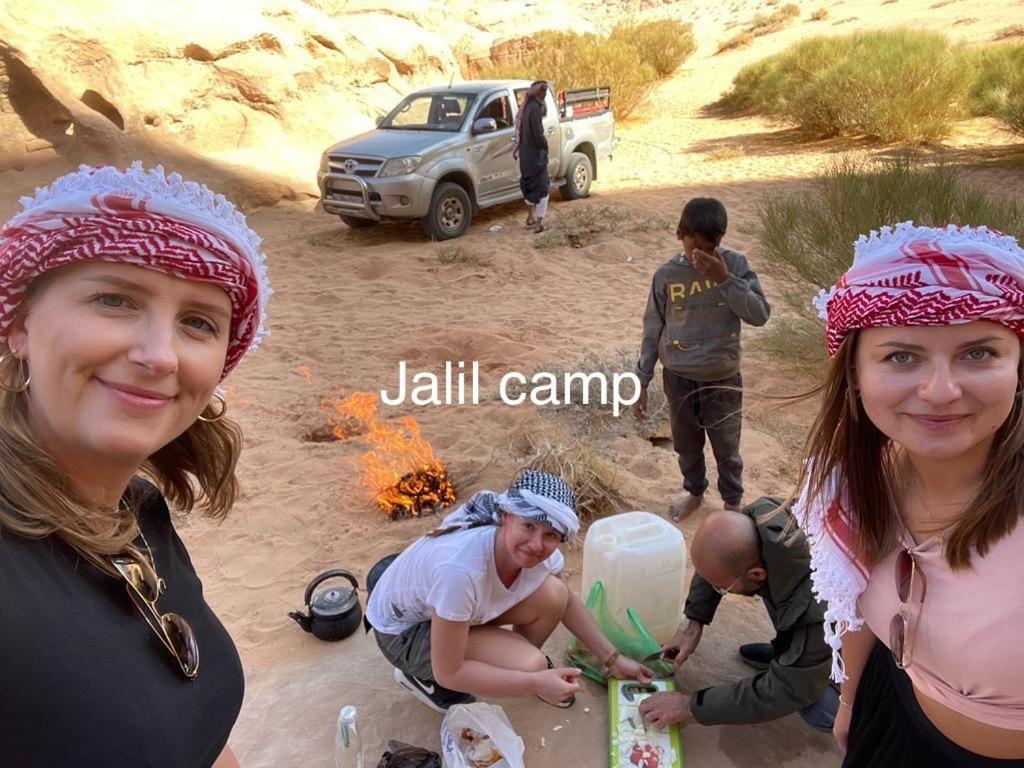 Desert Island Camp Wadi Rum Exteriör bild